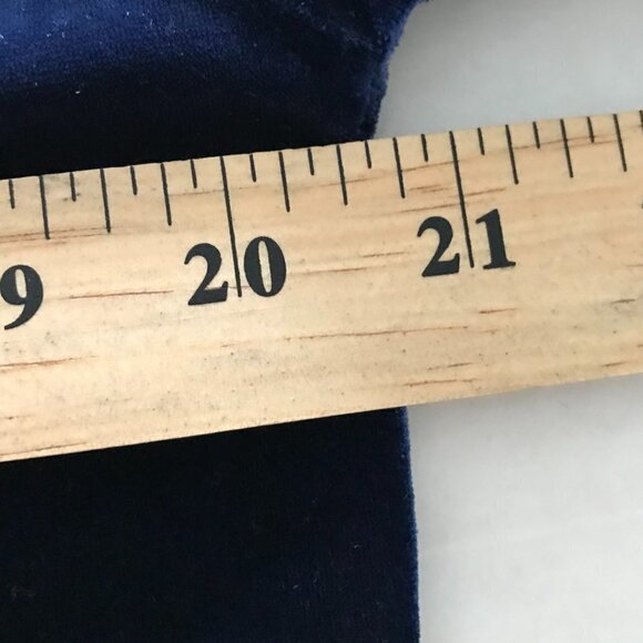 NWB CASUALS Women Blue Short Sleeve Velour Top - Picture 7 of 9